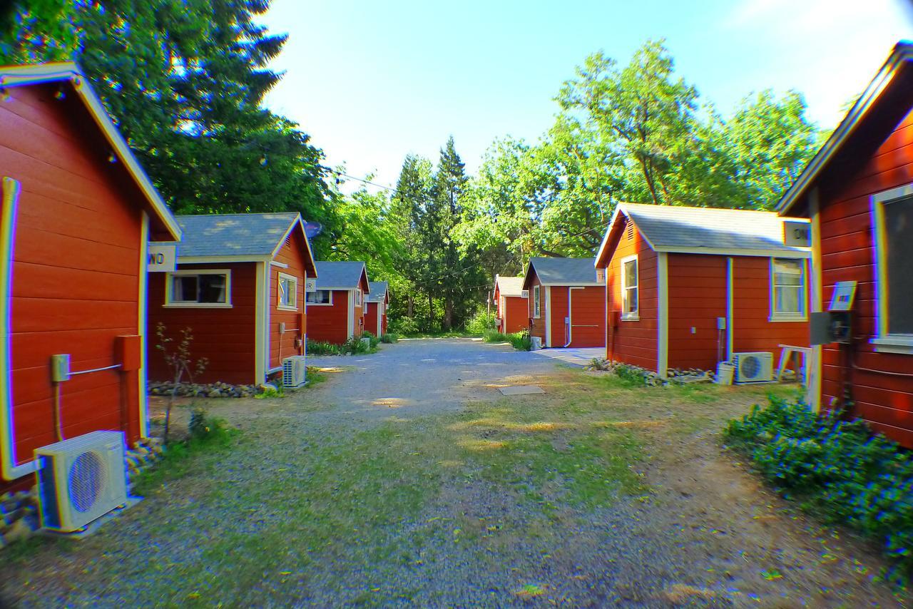 Motel Miner'S Camp Foresthill Esterno foto