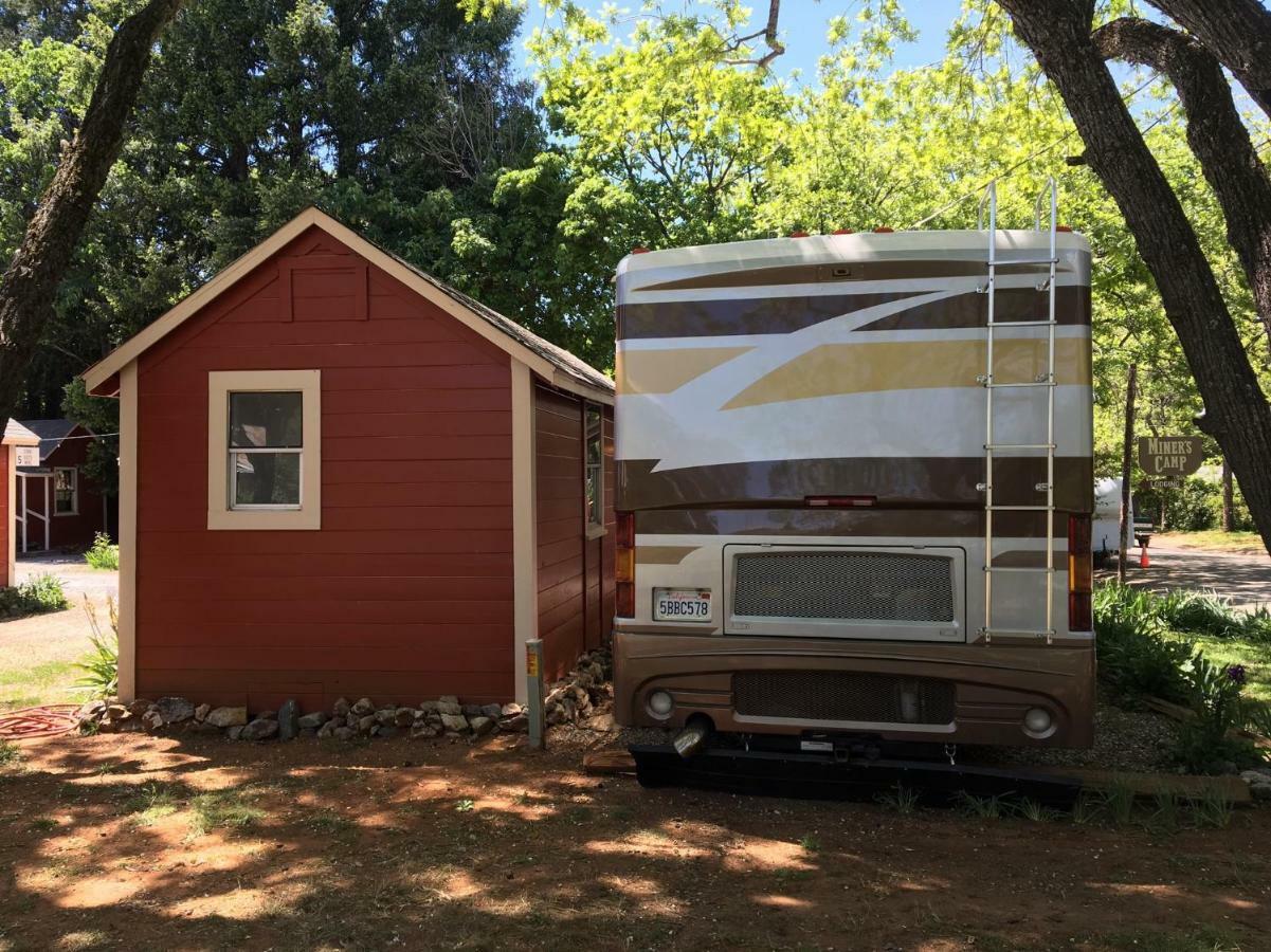 Motel Miner'S Camp Foresthill Esterno foto