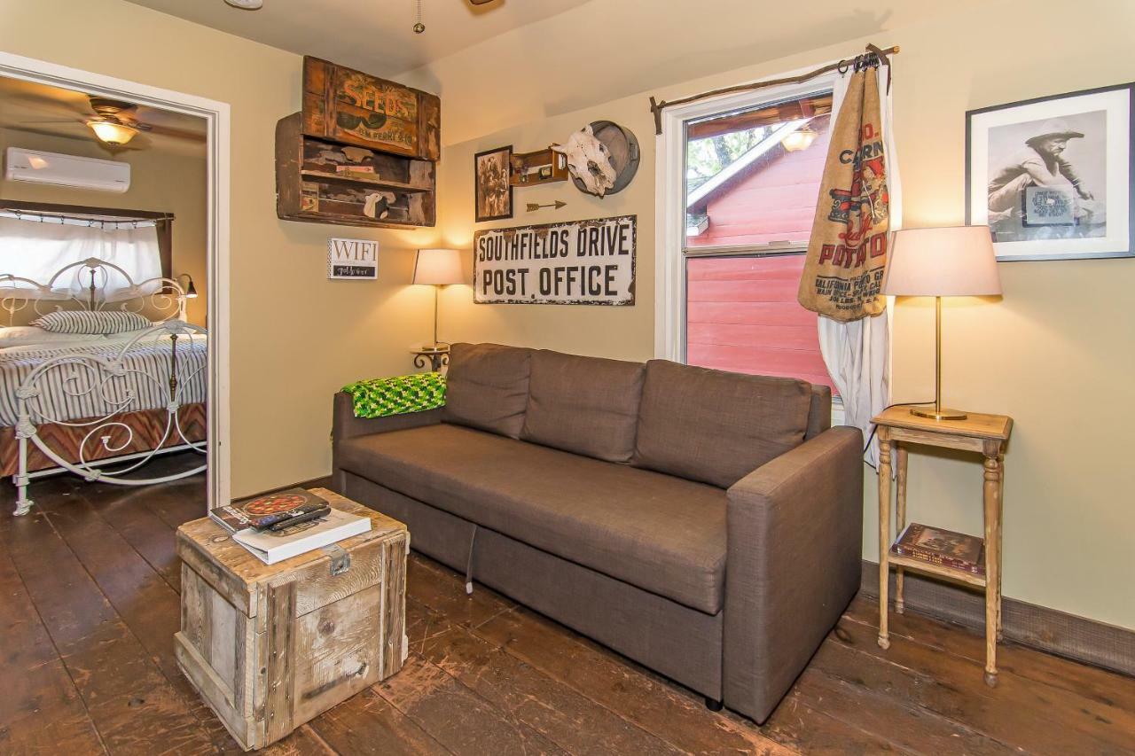 Motel Miner'S Camp Foresthill Esterno foto